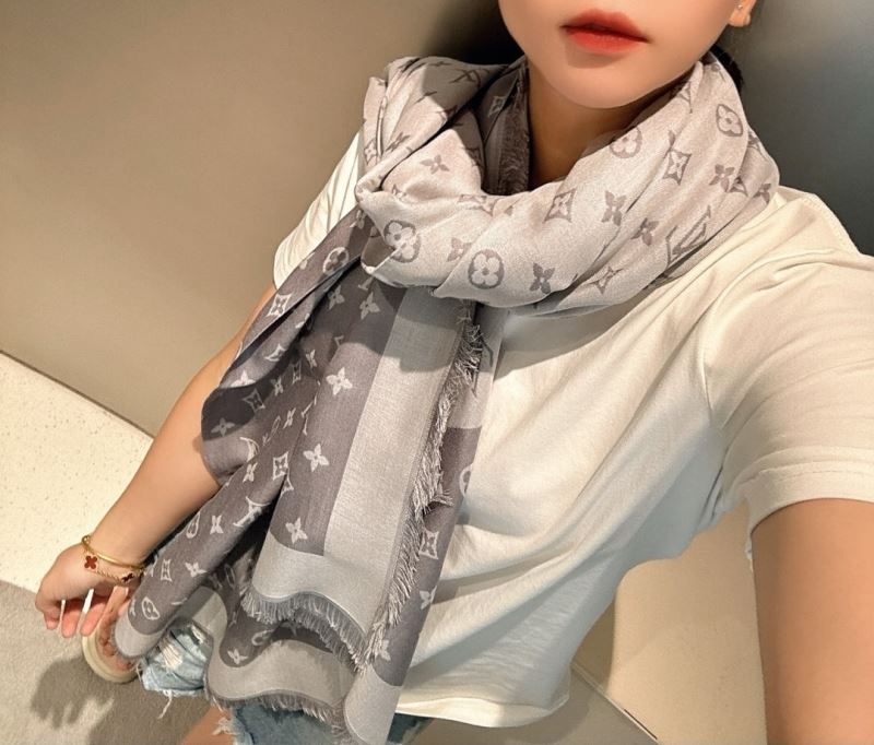 Louis Vuitton Scarf